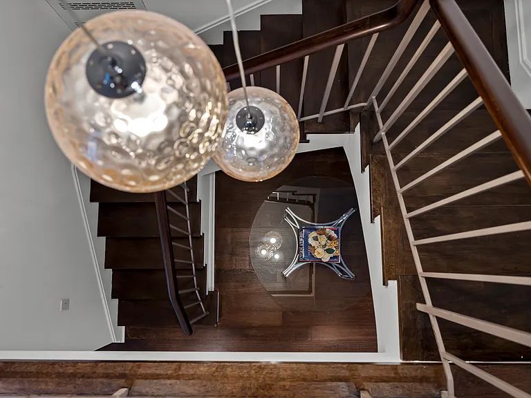 61 5th Ave #2 — Photo 35