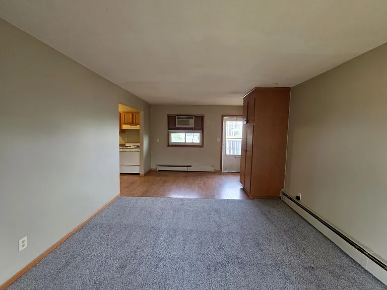 7700 Bloomington Ave South — Photo 25