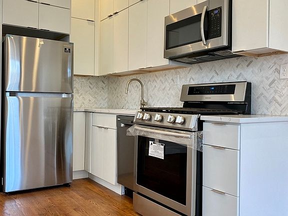 2nd image of 1544 Saint Marks Ave #3