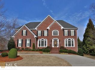 200 Summerhouse Ln, Sandy Springs, GA 30350