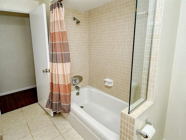 3137 Lockwood Ter — Photo 27
