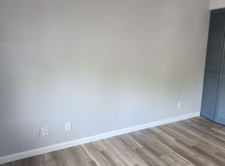 221 N Fillmore St APT 1A, Edwardsville, IL 62025