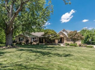 115 Ballas Ct, Saint Louis, MO