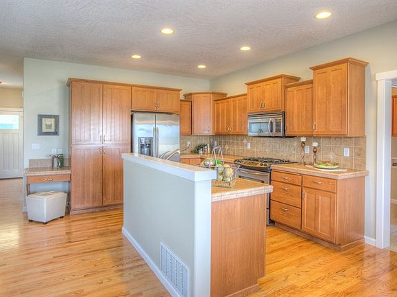 5th image of 24419 E Autumn Crossing Ave