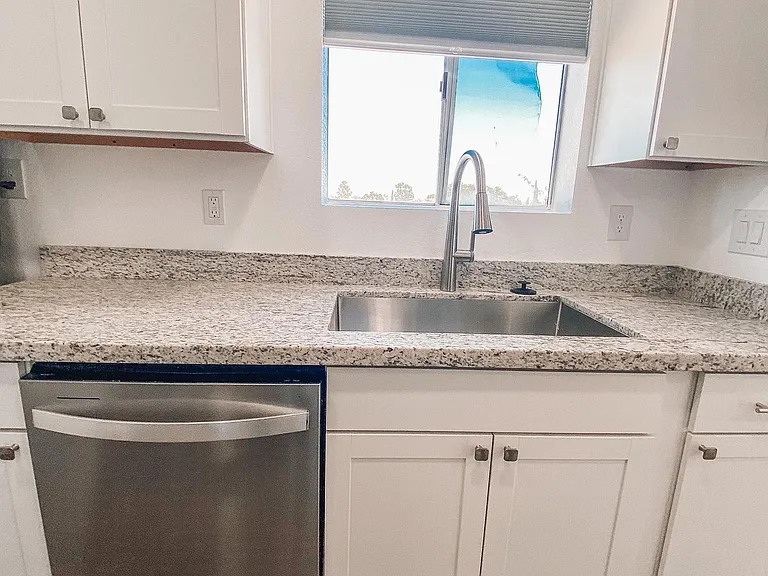 4431 Plaza Vis #D — Photo 16