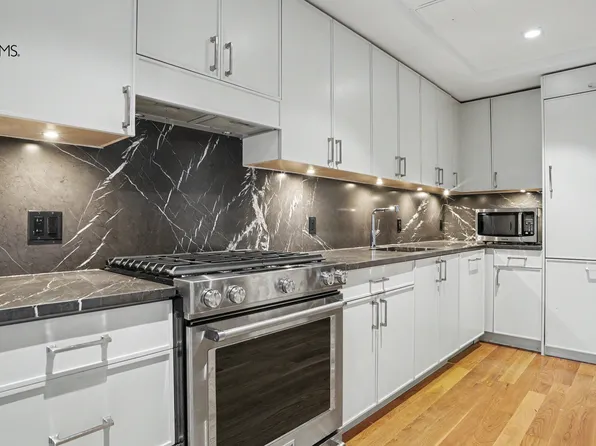 554 Fourth Avenue image 1 of 28