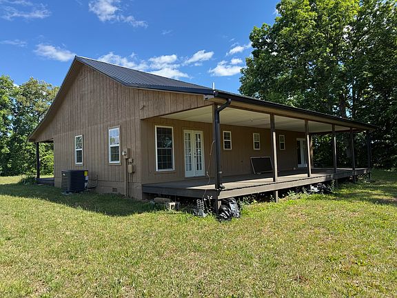 4th image of 200 Hudson Ln