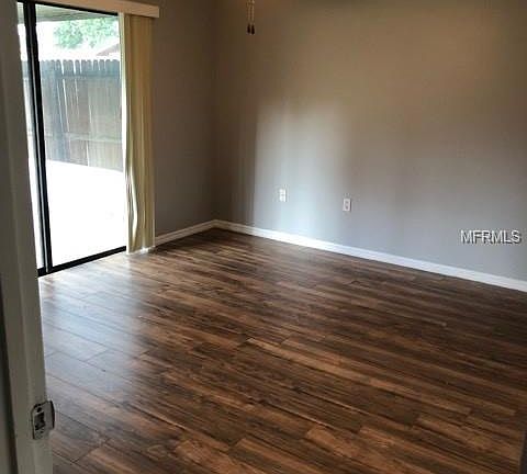 4th image of 203 Granite Dr