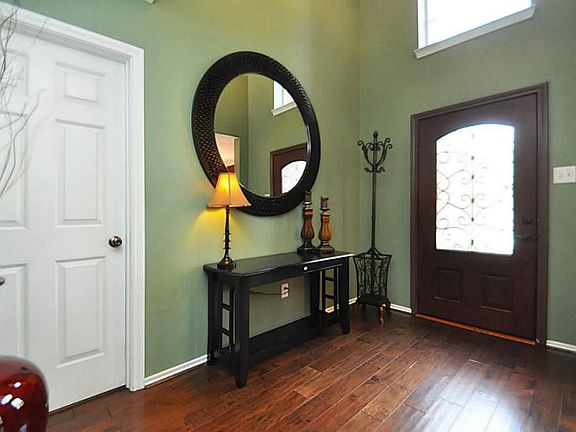 3rd image of 20511 Coleridge Ln