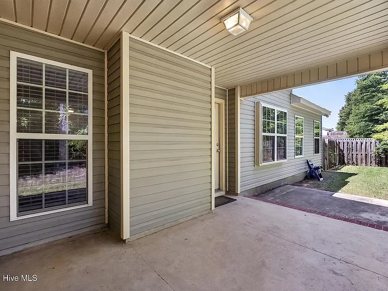 928 Arbor Springs Cir — Photo 25