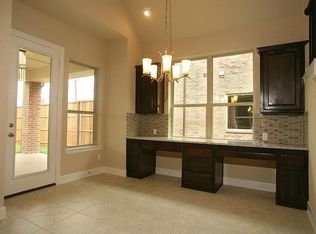 676 Caveson Dr, Frisco, TX 75034