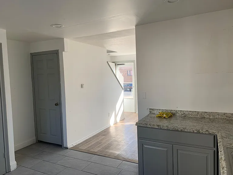 665 Garden St — Photo 26