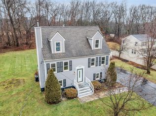 23 Hazel St, Haverhill, MA 01832