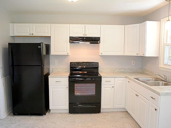 5th image of 7804 Edwin Ln