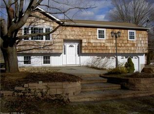 20 Birch Ln, Madison, CT 06443