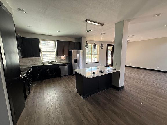 4th image of 1208 Centennial Trl #A-b