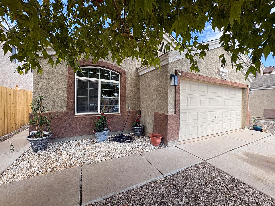 1st image of 2851 Merlot Dr SW