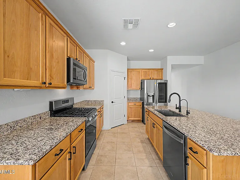8954 W San Juan Ave — Photo 15