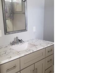 612 W 77th St, Los Angeles, CA 90044