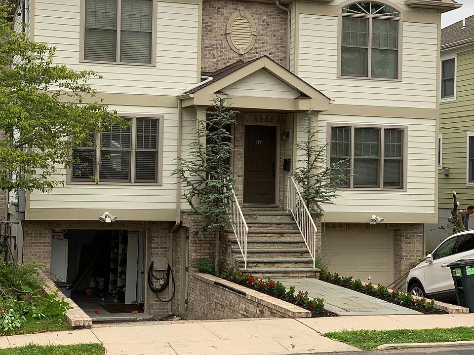 1st image of 37 Park Pl