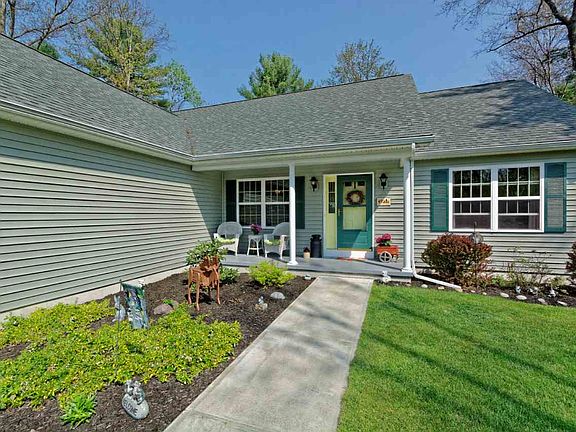 4th image of 38 Ella Dr