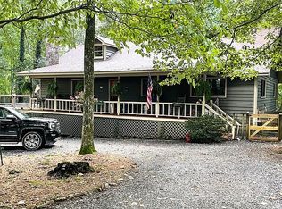 2052 Drayton Way, Young Harris, GA 30582