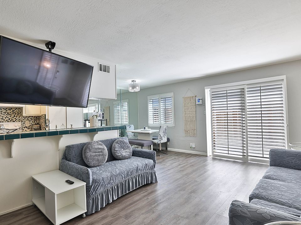 1st image of 1266 Bouret Dr Unit 2