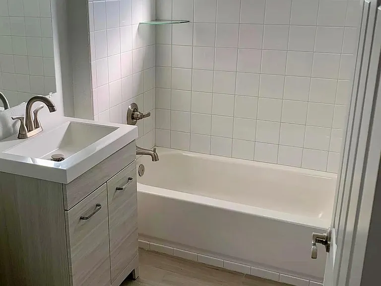 4385 Benton St — Photo 17