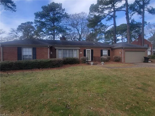 2604 Sterling Point Dr, Portsmouth, VA 23703