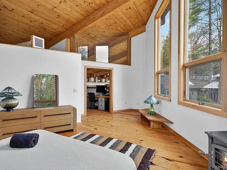 106 Mountain Laurel Ln — Photo 17