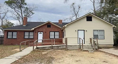 504 E Adair St Photo 1