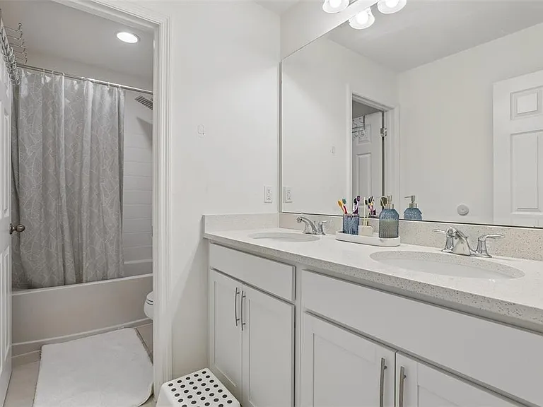 1581 Swan Swim Dr — Photo 28
