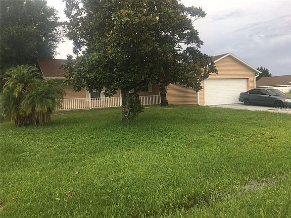 4th image of 307 Edgewood Ct
