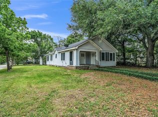 301 S Haswell Dr, Bryan, TX 77803