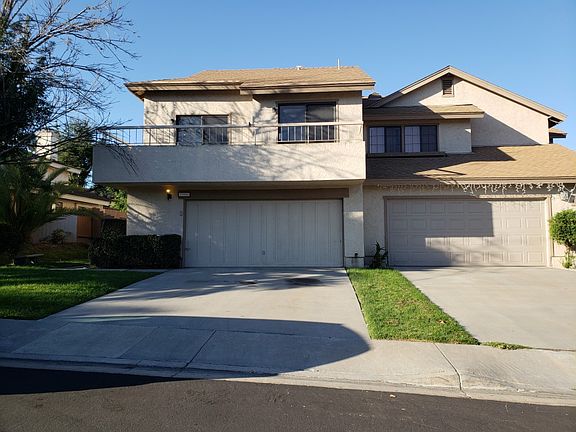 3rd image of 13556 Longfellow Ln