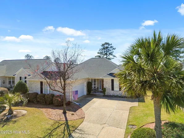 1025 Garden Club Way, Leland, NC 28451