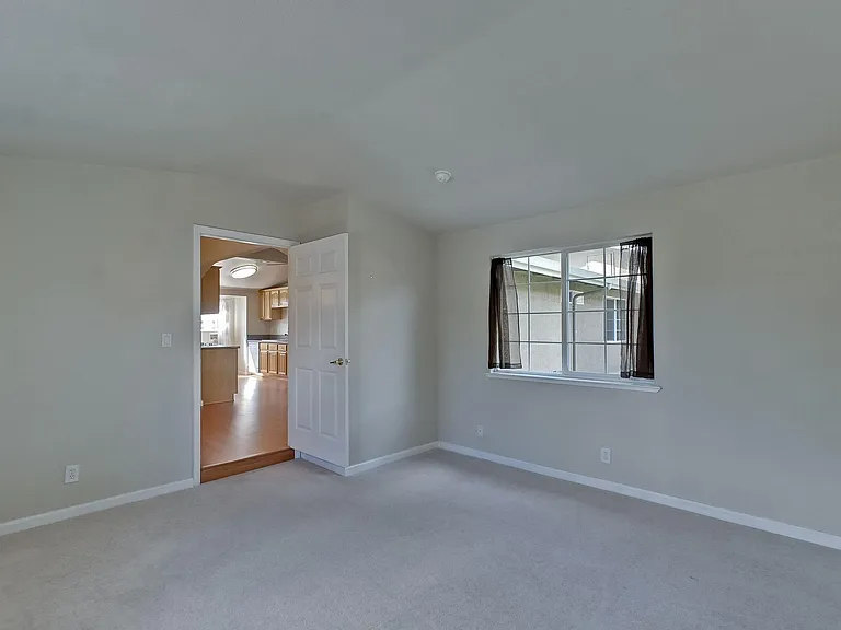 18701 Newsom Ave — Photo 28
