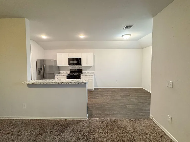 1109 S Appaloosa Ln — Photo 8