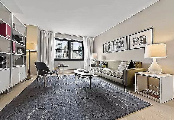 3rd image of 222 E 39th St APT 14G