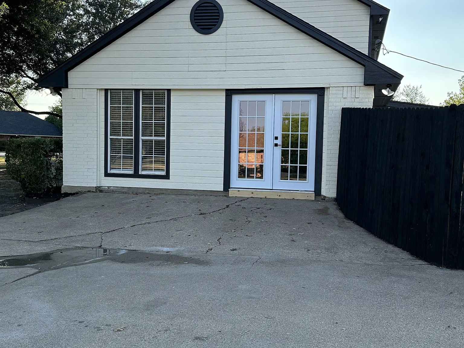 4 bed, 2470 sqft, $2,700 — Photo 4