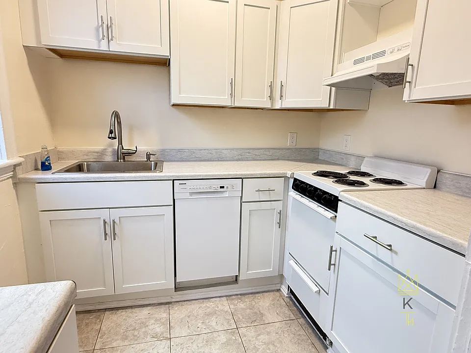 1959 Commonwealth Ave #6