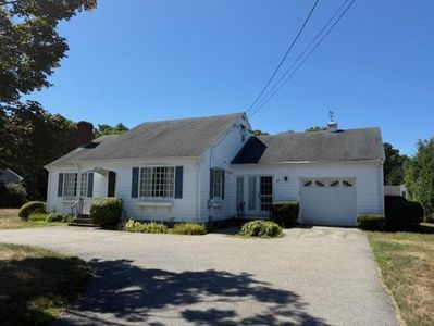 37 Post Rd, Westerly, RI, 02891