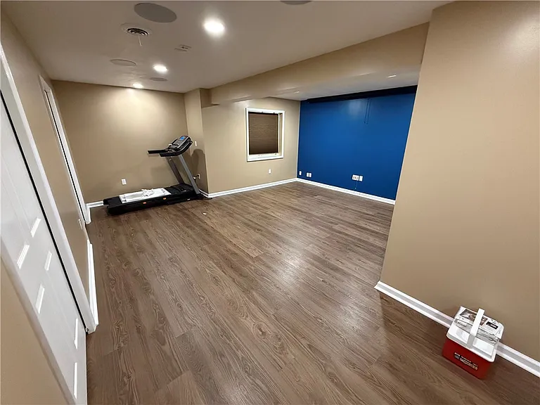 3002 Highpoint Dr — Photo 28