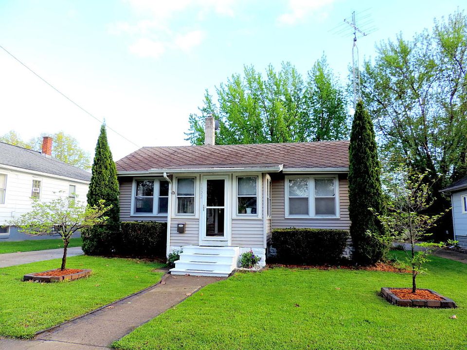 1st image of 1322 Wolcott Ave