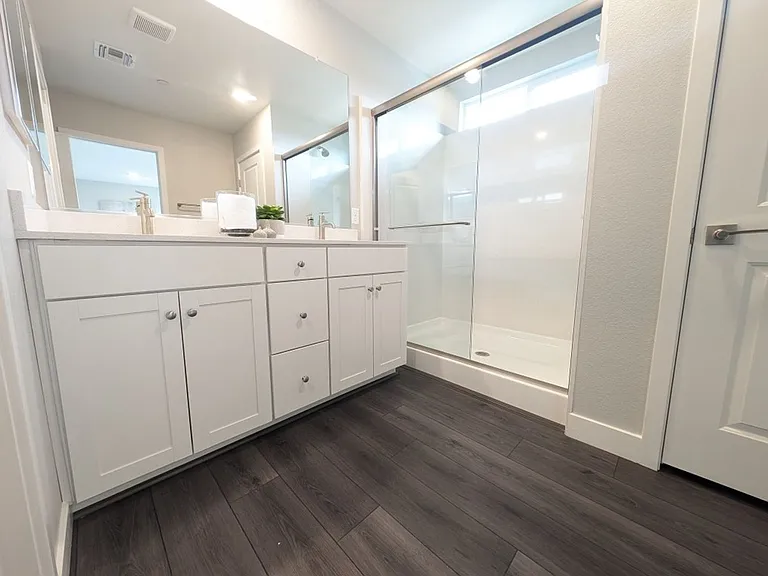 10795 Gentle Crest Ave — Photo 20