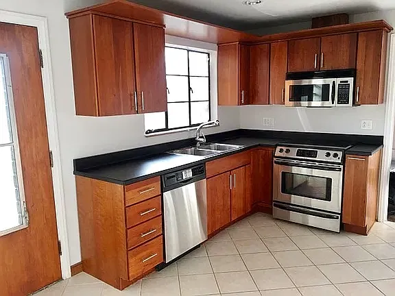 3 bed, 1673 sqft, $1,700 — Photo 4