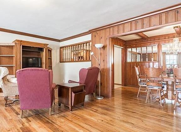 4th image of 604 Glen Park Ln