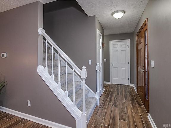 3rd image of 2988 Patsie Dr