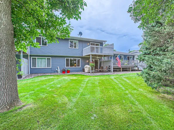 7188 218th St N, Forest Lake, MN 55025