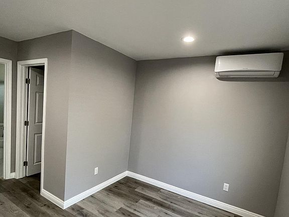 3rd image of 5555 Hallowell Ave #A